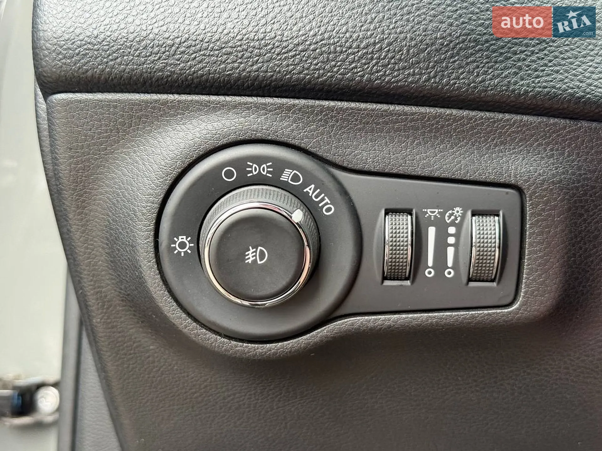 2020 Jeep Compass - мініатюра 34