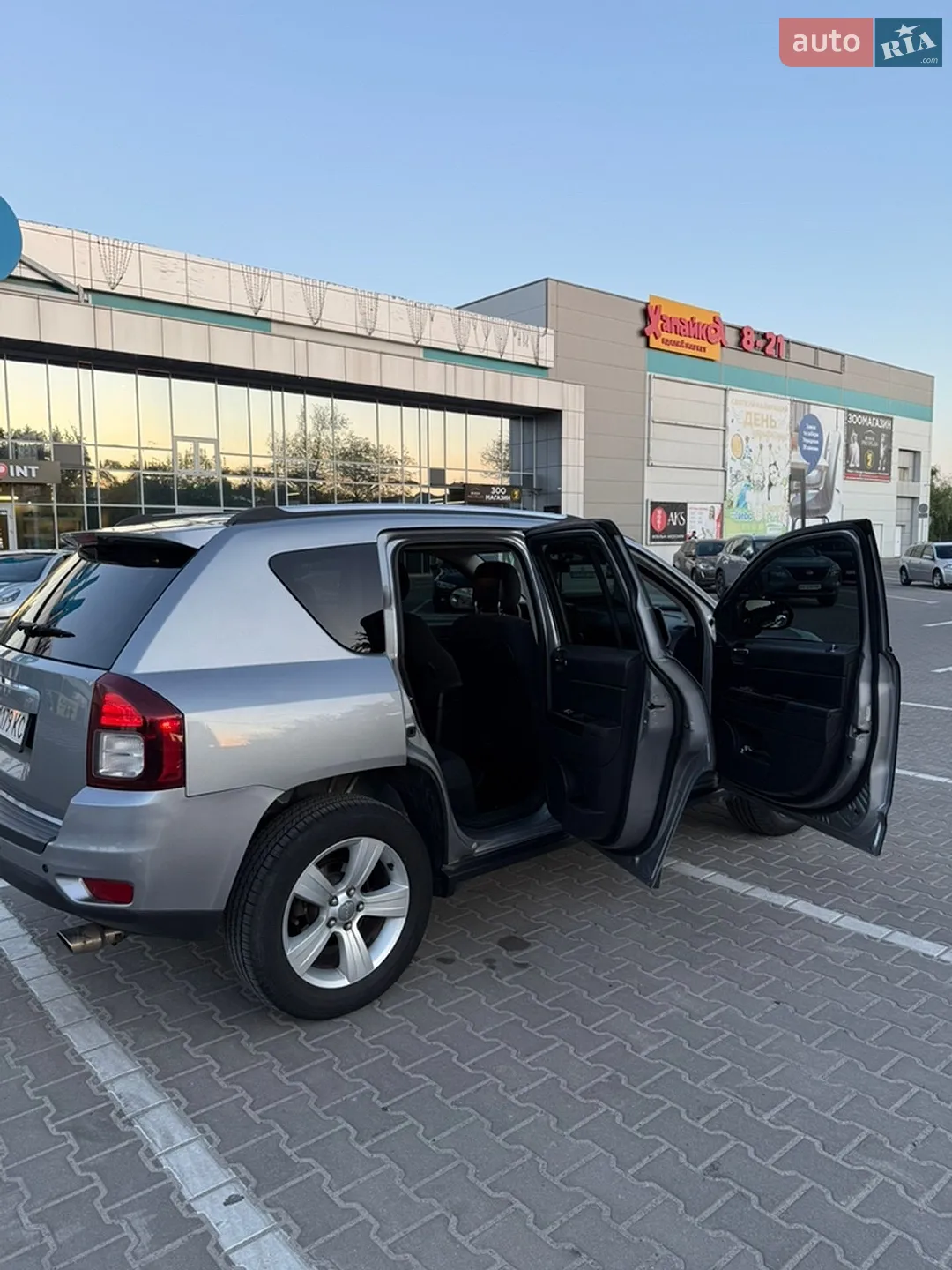 2014 Jeep Compass - мініатюра 4