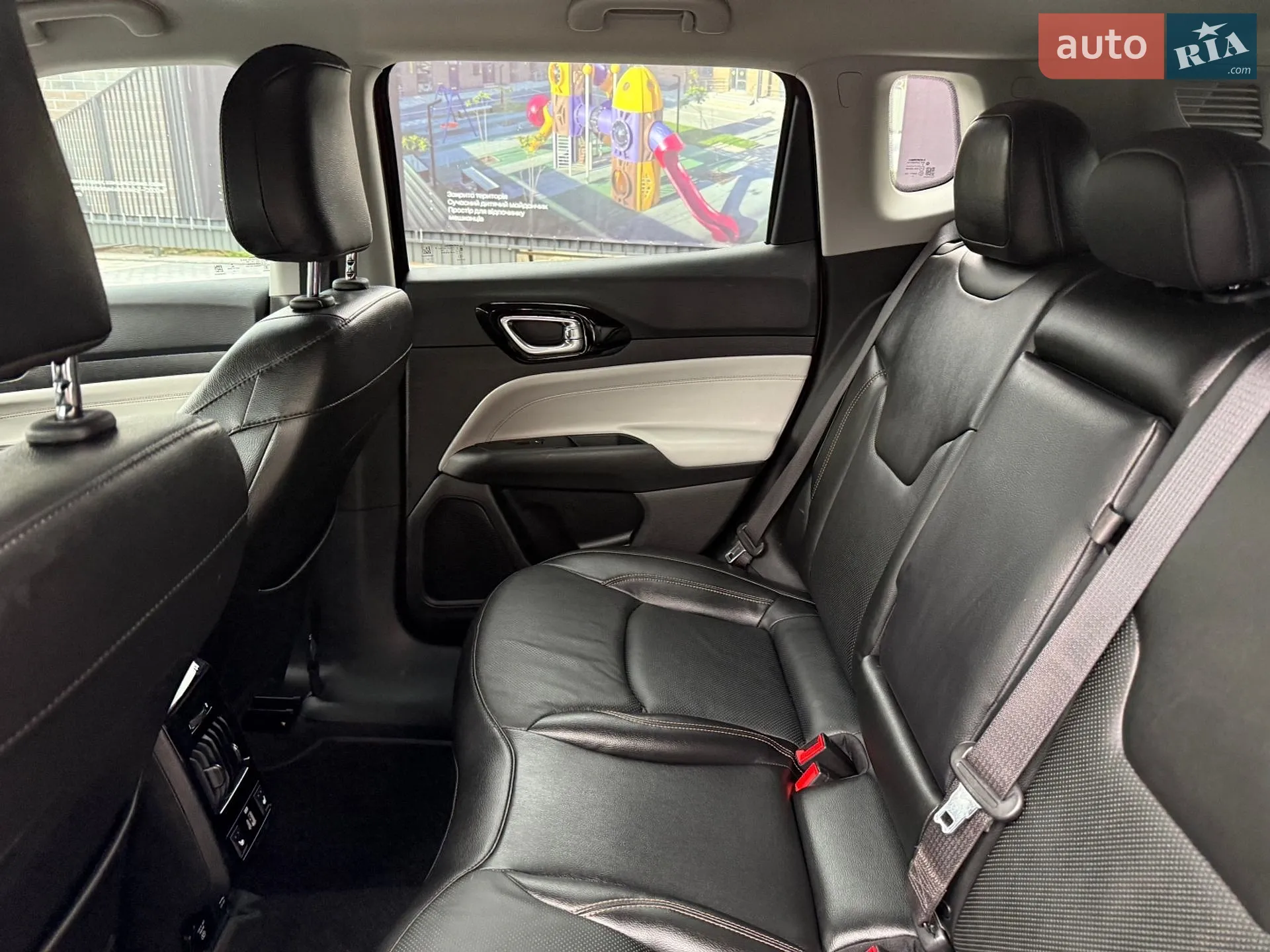 2022 Jeep Compass - мініатюра 32
