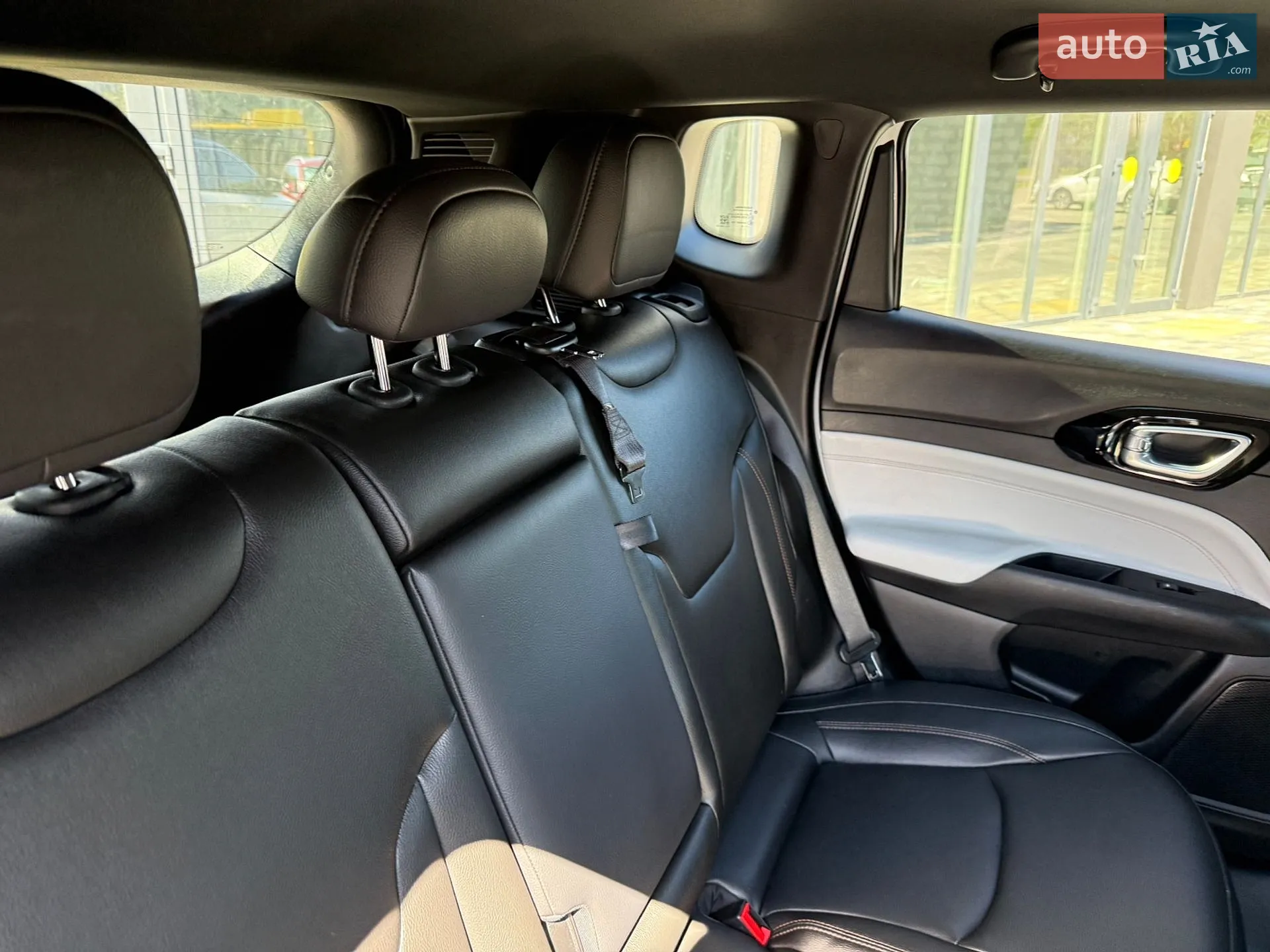 2024 Jeep Compass - мініатюра 20