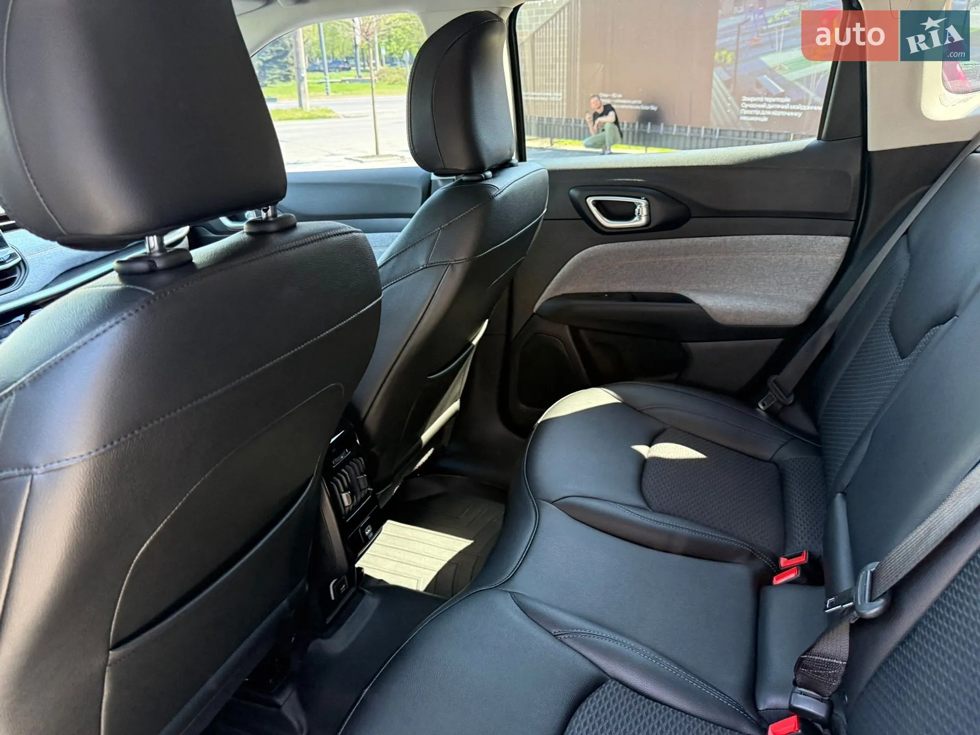 2021 Jeep Compass - мініатюра 34