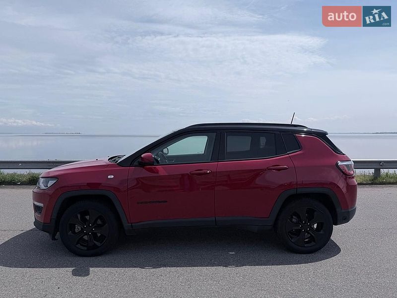 Внедорожник / Кроссовер Jeep Compass 2018 в Черкассах