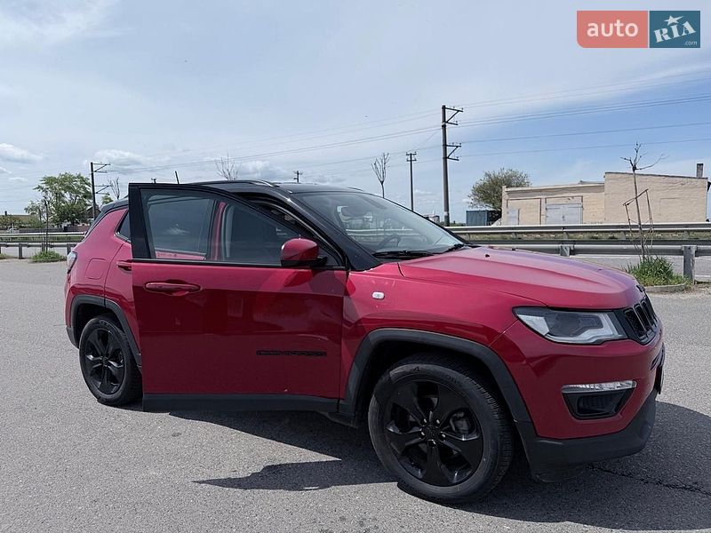 Внедорожник / Кроссовер Jeep Compass 2018 в Черкассах