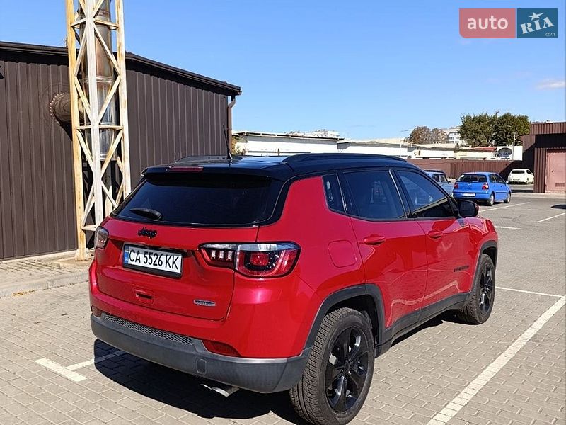 Внедорожник / Кроссовер Jeep Compass 2018 в Черкассах