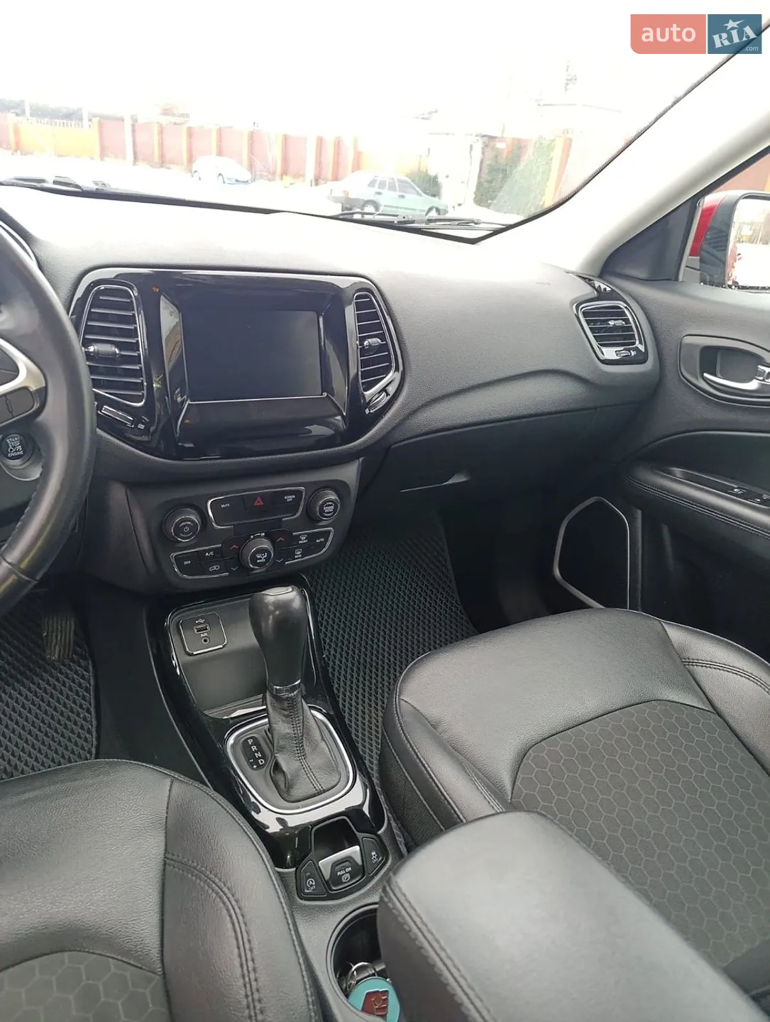 2018 Jeep Compass - мініатюра 29