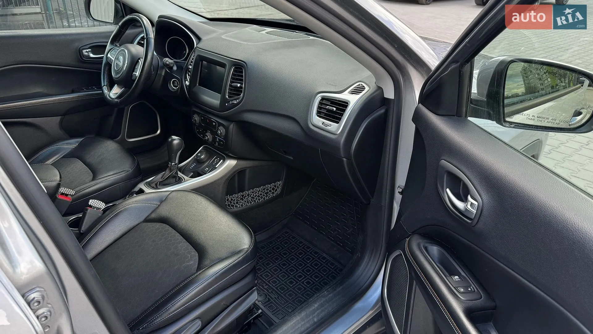 2017 Jeep Compass - мініатюра 18