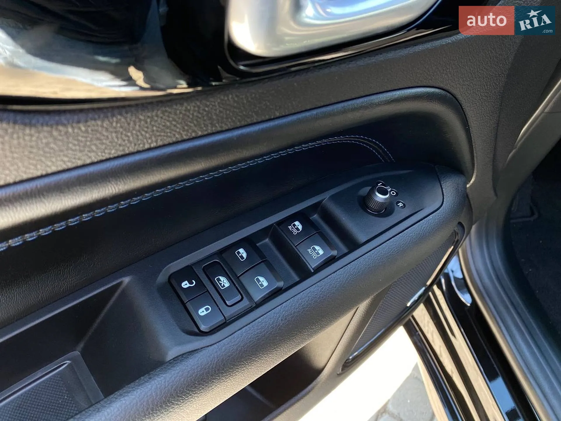 2024 Jeep Compass - мініатюра 13