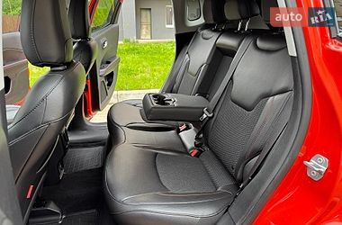 Внедорожник / Кроссовер Jeep Compass 2019 в Киеве