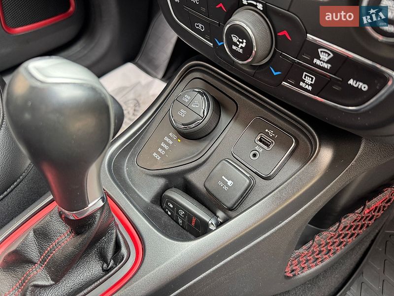 Внедорожник / Кроссовер Jeep Compass 2019 в Киеве