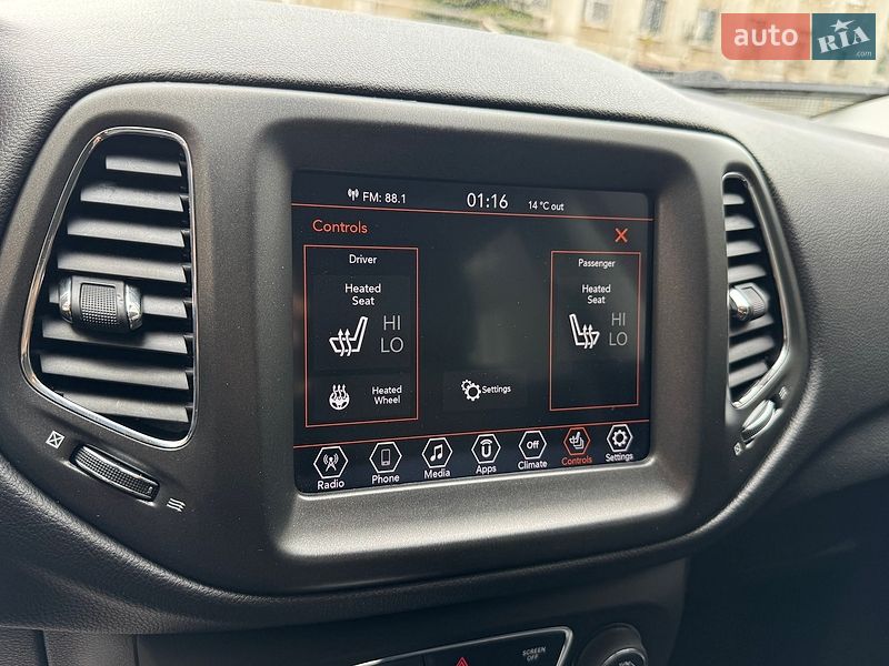 Внедорожник / Кроссовер Jeep Compass 2019 в Киеве