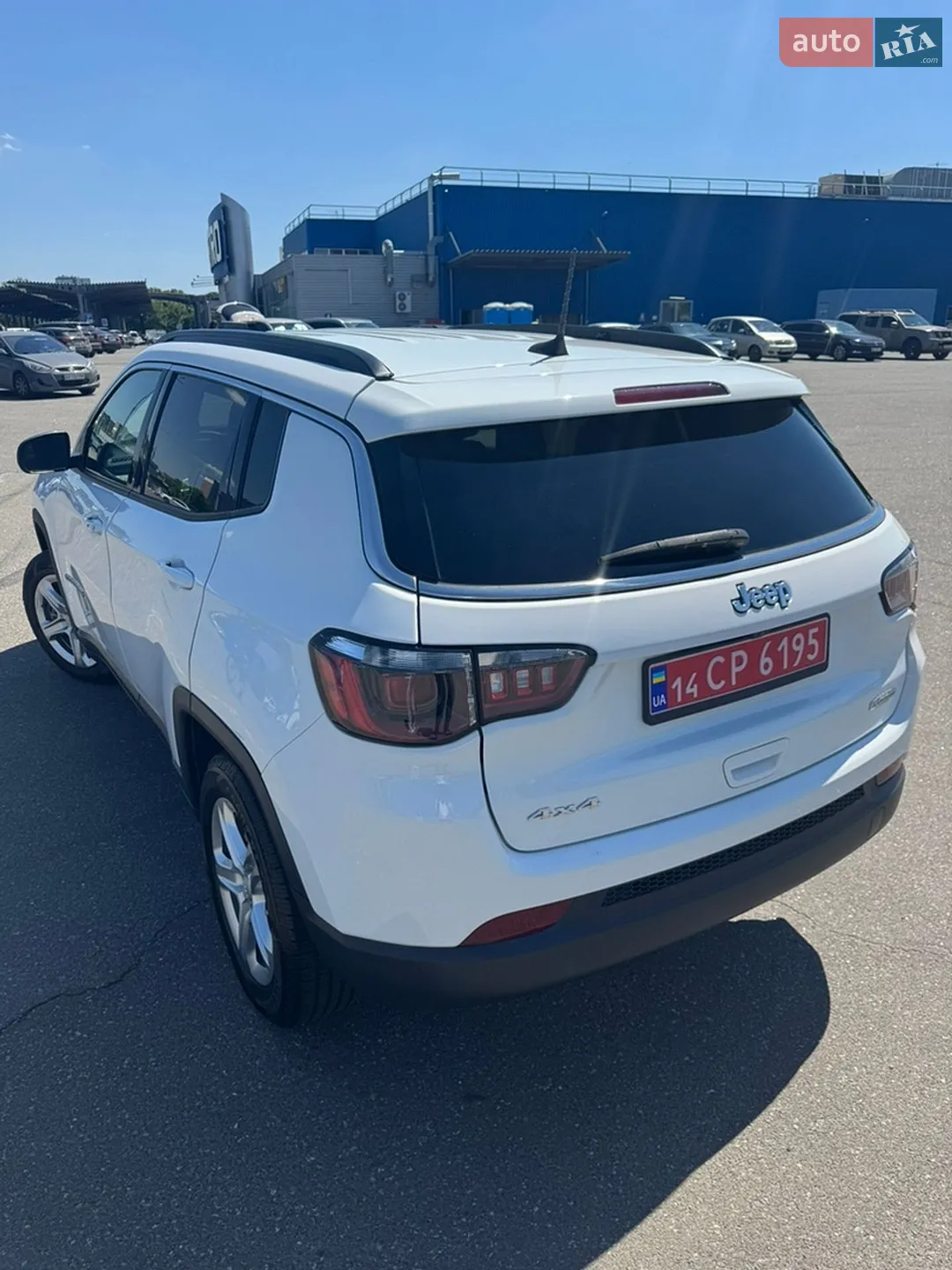 2023 Jeep Compass - мініатюра 3