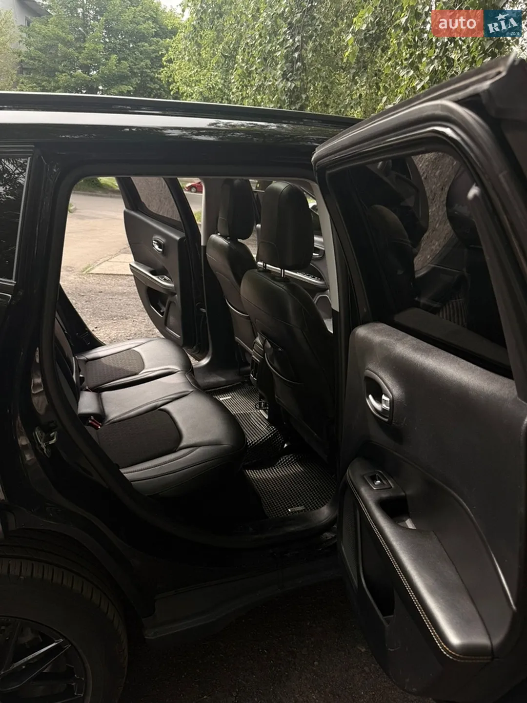 2017 Jeep Compass - мініатюра 19