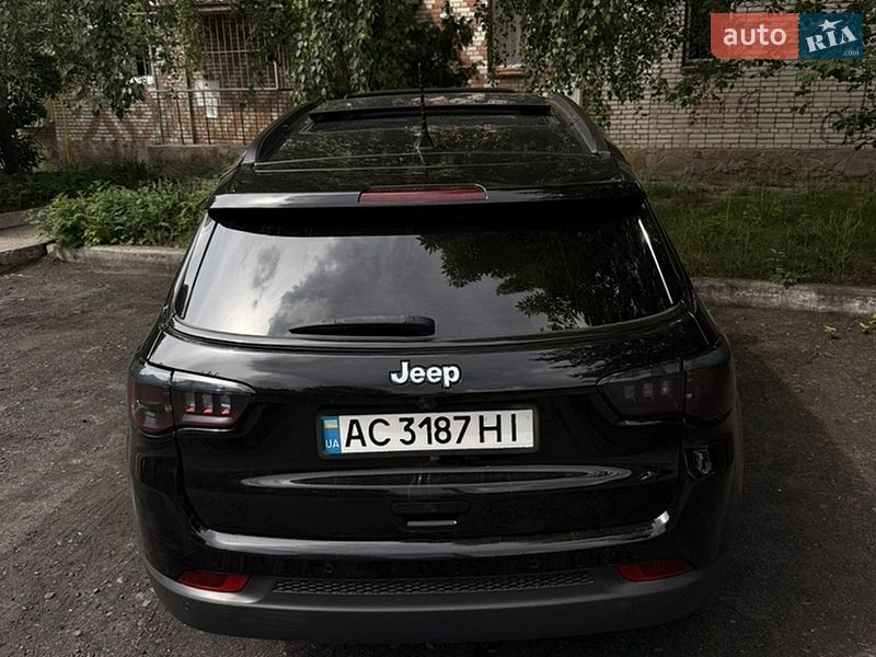 Внедорожник / Кроссовер Jeep Compass 2017 в Шептицькому
