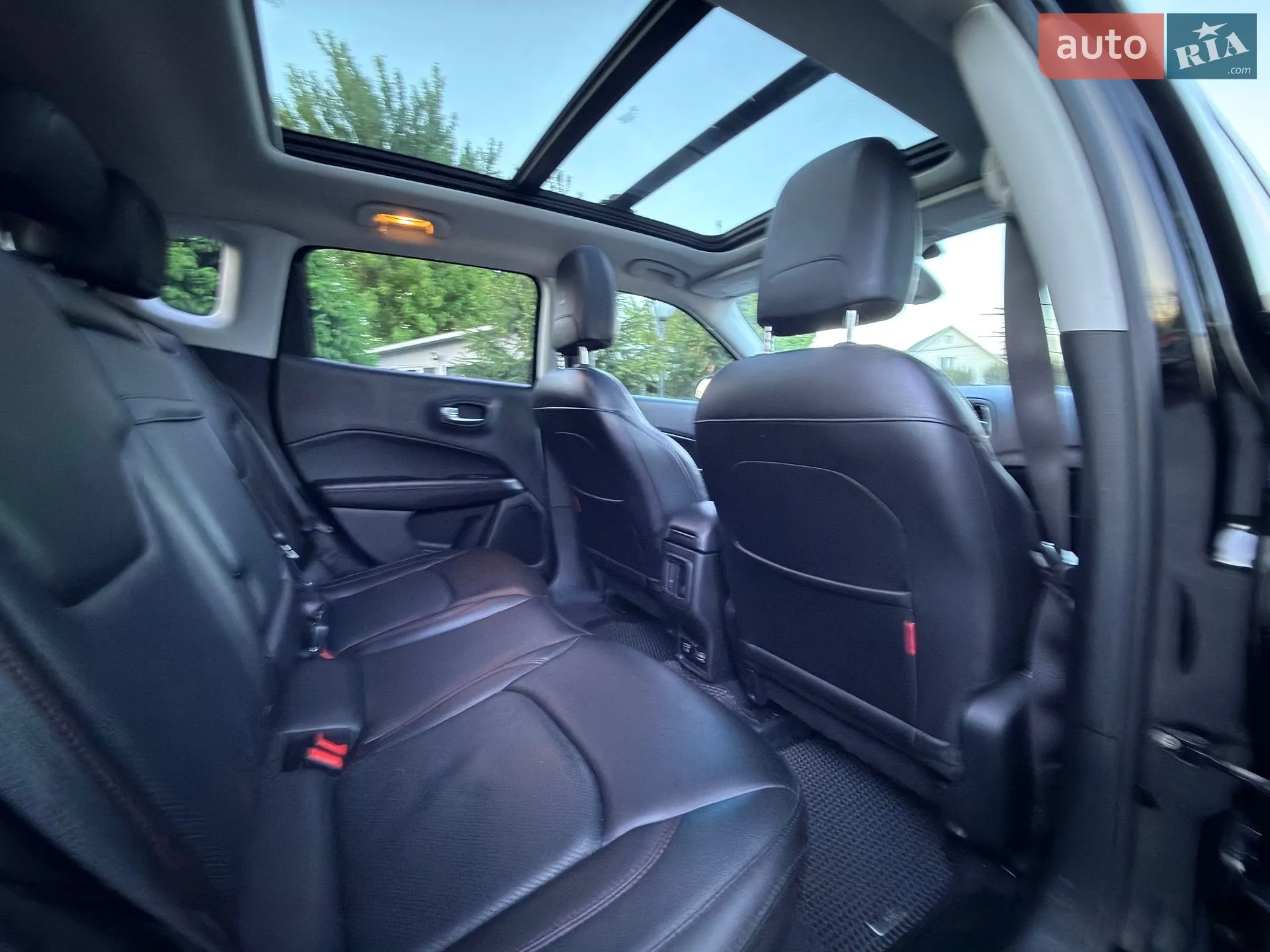 2017 Jeep Compass - мініатюра 67