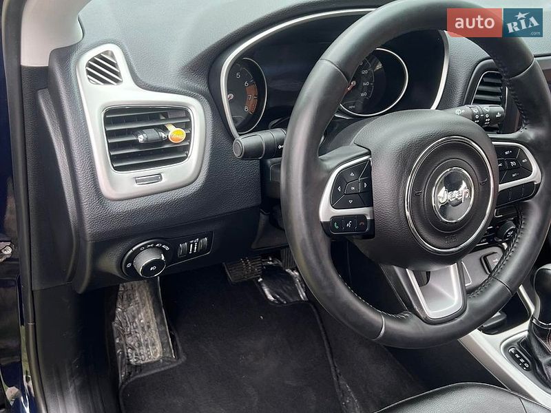Внедорожник / Кроссовер Jeep Compass 2017 в Броварах