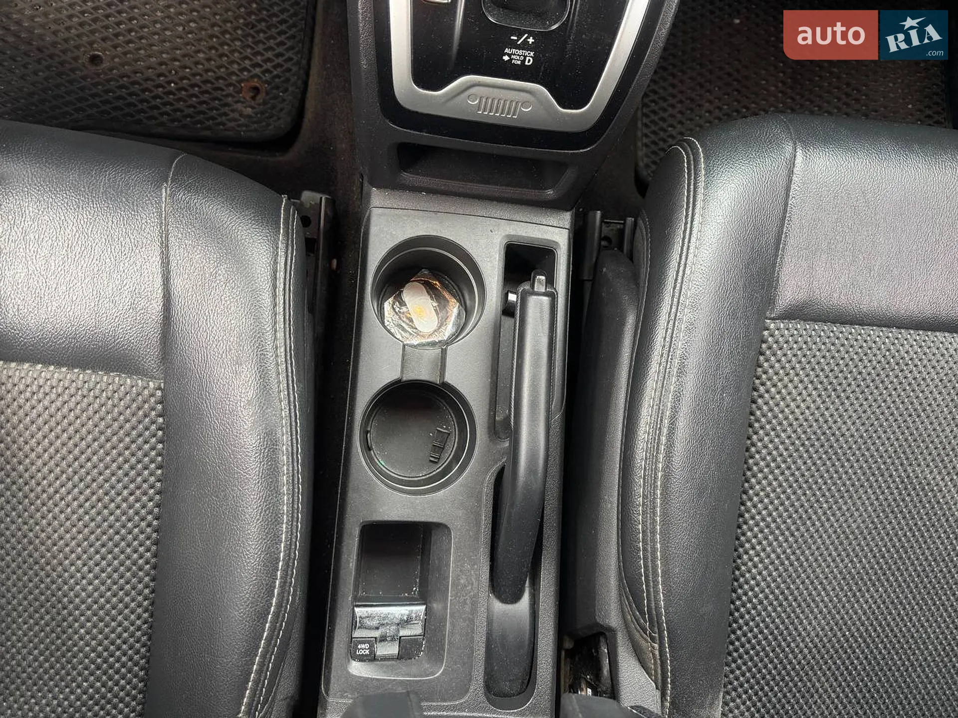 2016 Jeep Compass - мініатюра 22