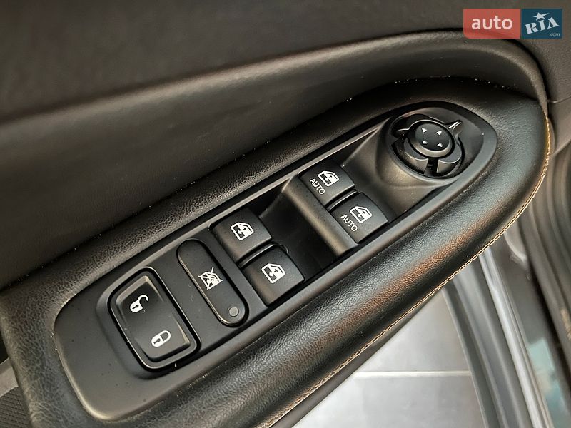 Внедорожник / Кроссовер Jeep Compass 2020 в Львове