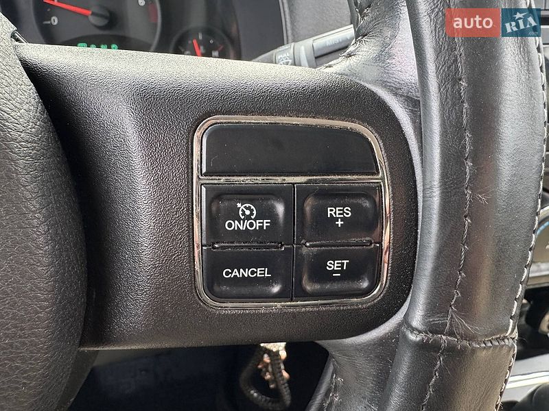 Позашляховик / Кросовер Jeep Compass 2011 в Києві