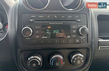 Позашляховик / Кросовер Jeep Compass 2011 в Києві