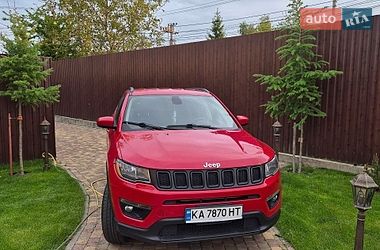 Внедорожник / Кроссовер Jeep Compass 2017 в Киеве