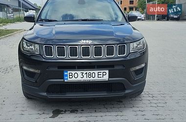 Внедорожник / Кроссовер Jeep Compass 2018 в Борщеве