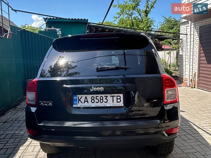 Внедорожник / Кроссовер Jeep Compass 2013 в Нежине