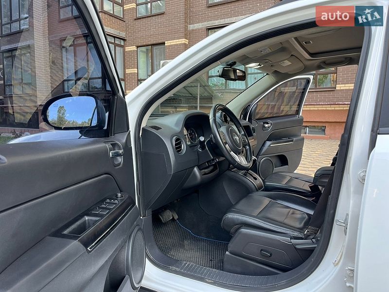Позашляховик / Кросовер Jeep Compass 2012 в Чернігові фото 24 Позашляховик / Кросовер Jeep Compass 2012 в Чернігові