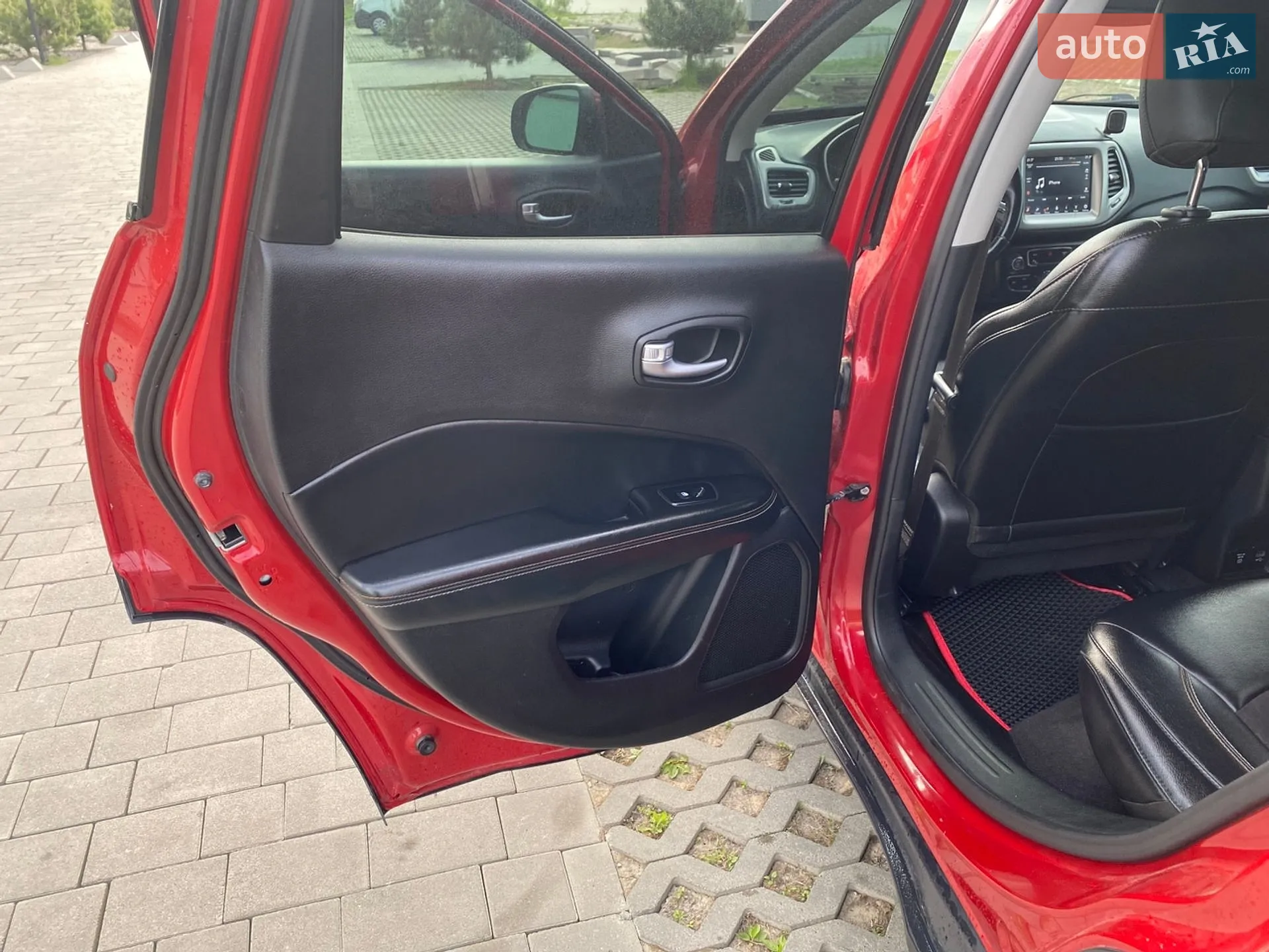 2018 Jeep Compass - мініатюра 27