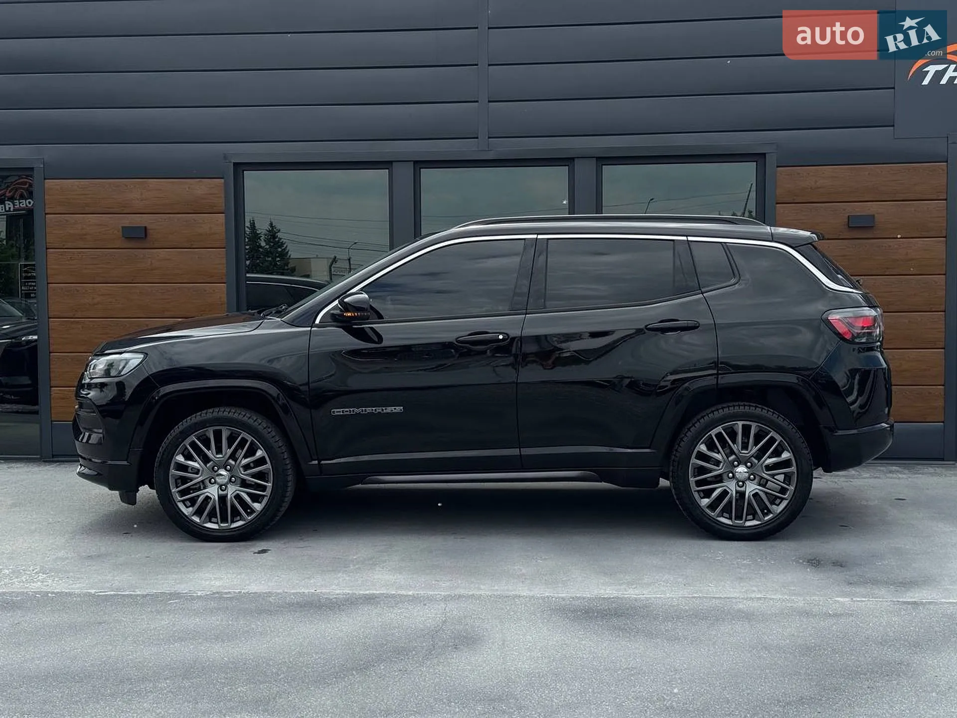 2023 Jeep Compass - мініатюра 8