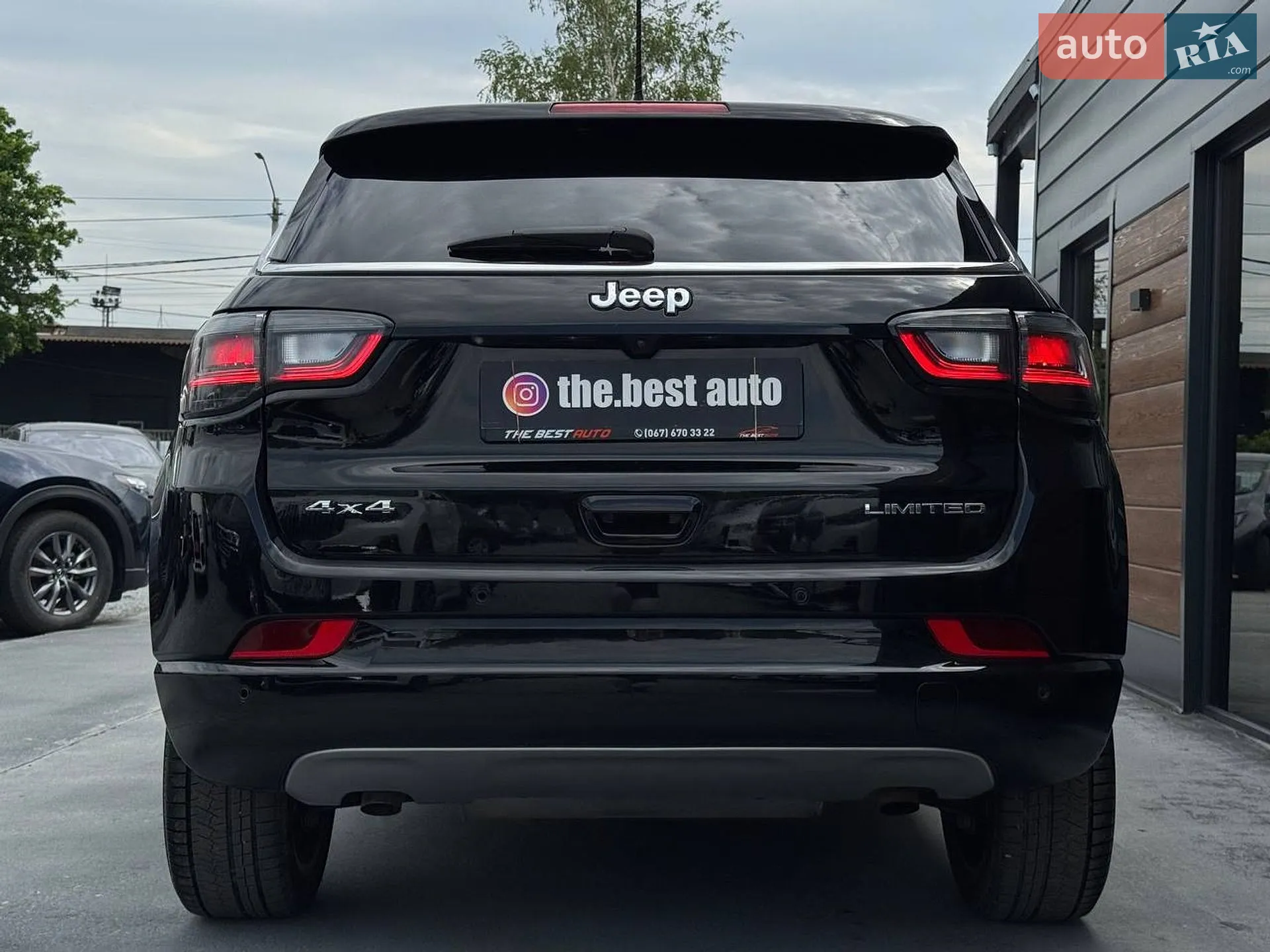 2023 Jeep Compass - мініатюра 12