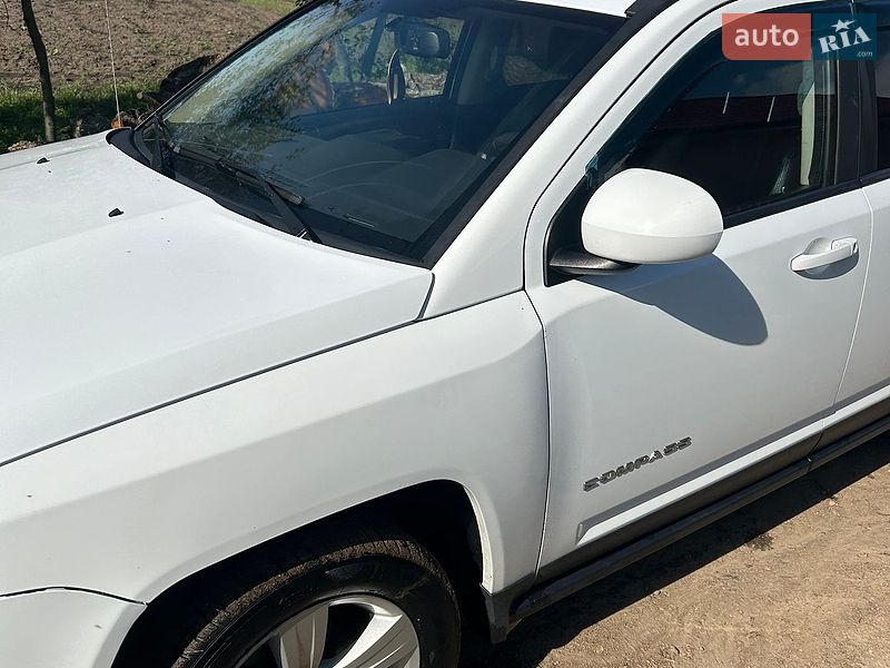 Внедорожник / Кроссовер Jeep Compass 2016 в Умани