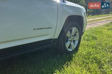 Внедорожник / Кроссовер Jeep Compass 2016 в Умани