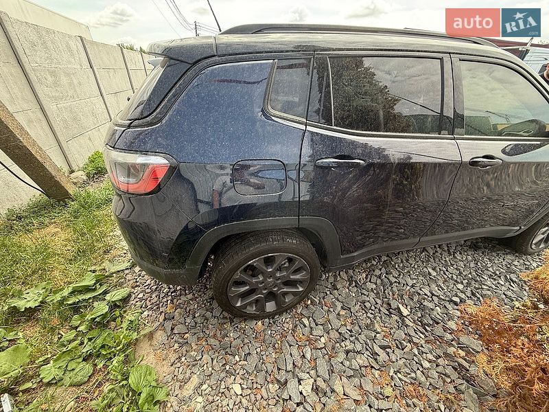 Внедорожник / Кроссовер Jeep Compass 2019 в Ровно