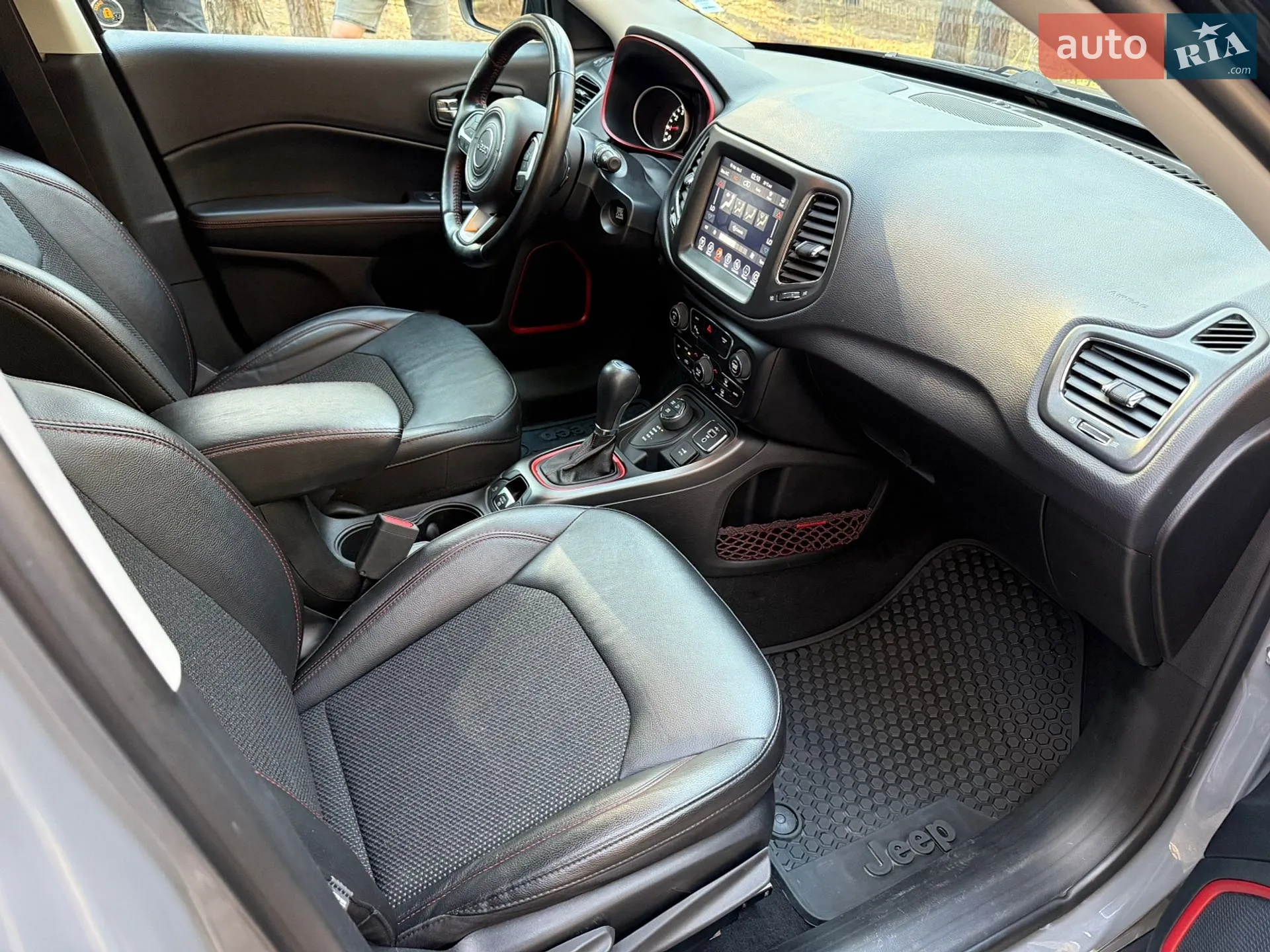 2020 Jeep Compass - мініатюра 25