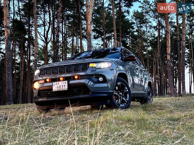 Внедорожник / Кроссовер Jeep Compass 2023 в Вараше