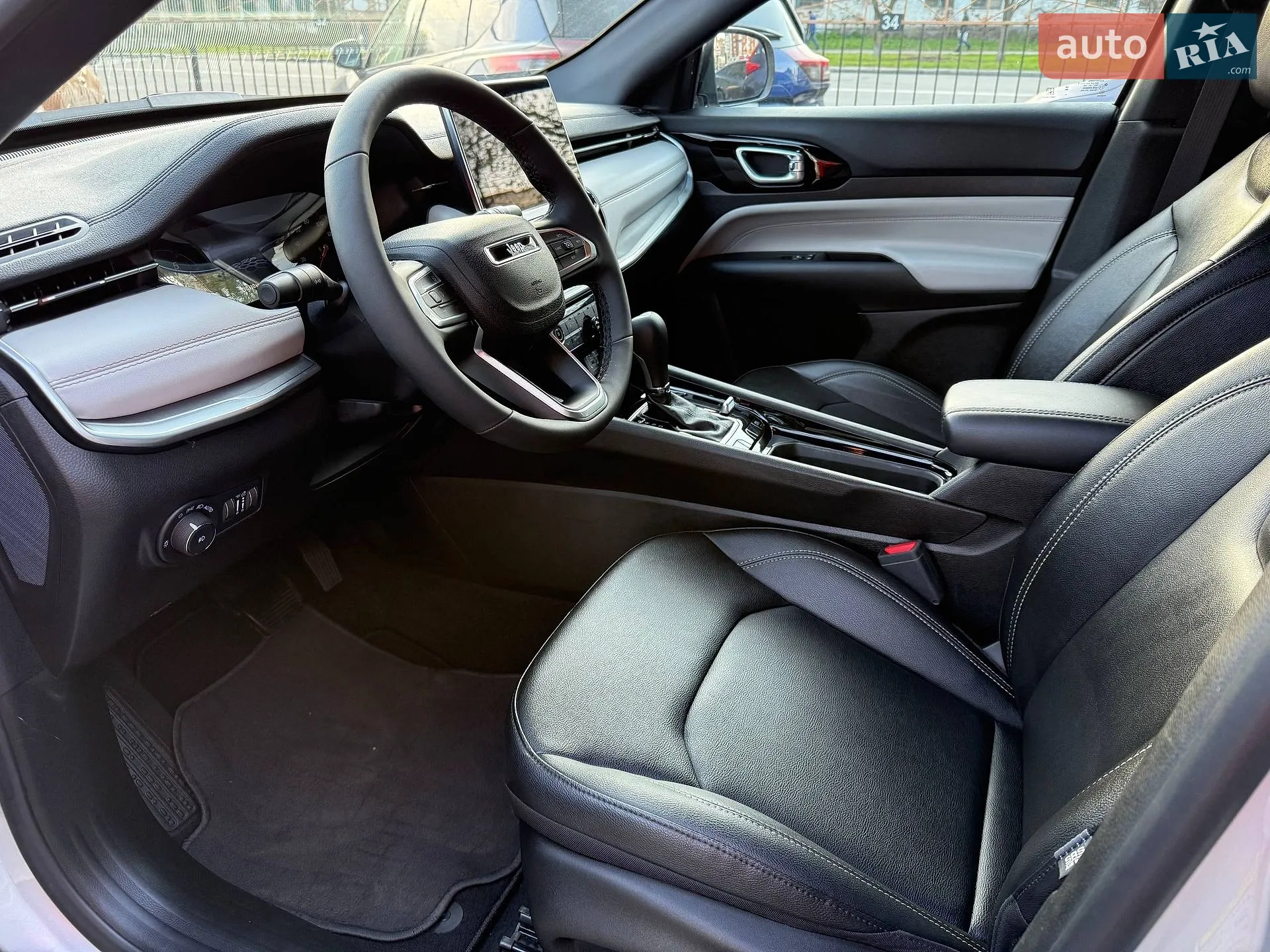 2024 Jeep Compass - мініатюра 19