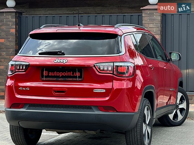 Внедорожник / Кроссовер Jeep Compass 2017 в Белогородке