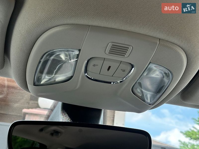 Внедорожник / Кроссовер Jeep Compass 2017 в Белогородке