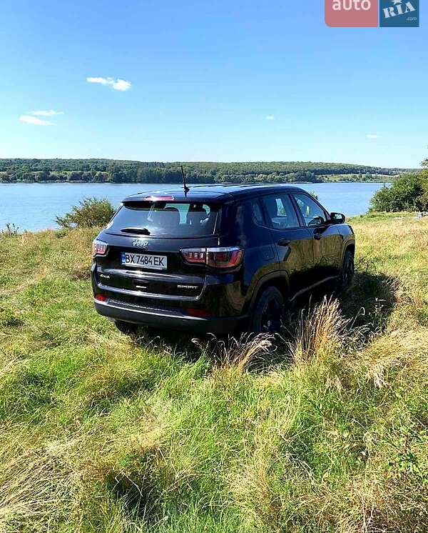 Внедорожник / Кроссовер Jeep Compass 2017 в Деражне