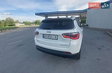 Внедорожник / Кроссовер Jeep Compass 2017 в Житомире