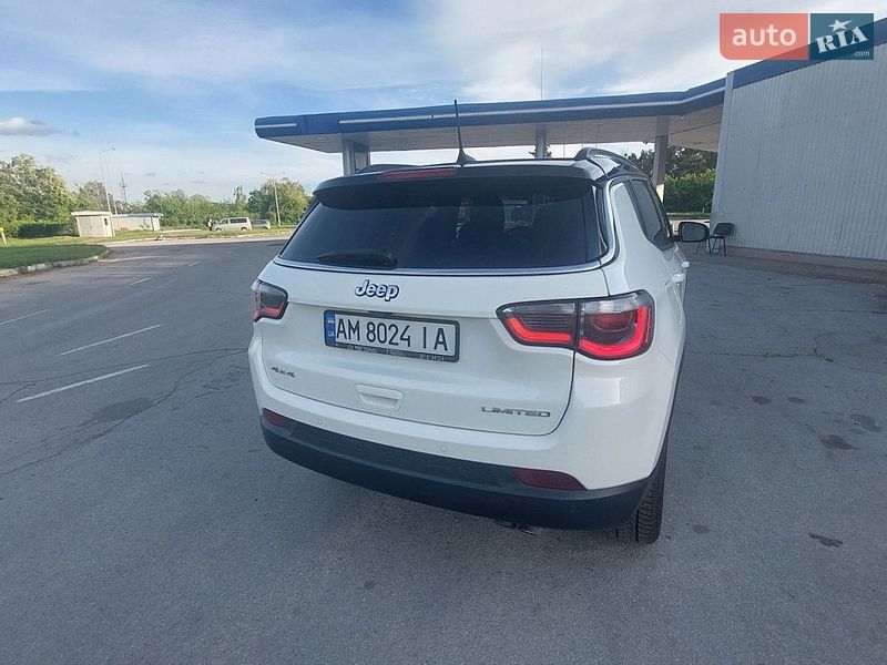 Внедорожник / Кроссовер Jeep Compass 2017 в Житомире