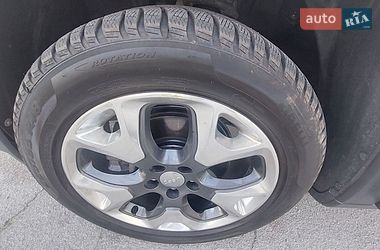 Внедорожник / Кроссовер Jeep Compass 2017 в Житомире