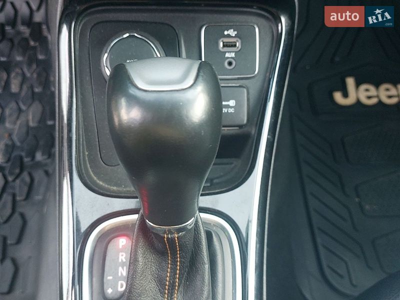 Внедорожник / Кроссовер Jeep Compass 2017 в Житомире