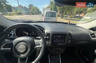 Позашляховик / Кросовер Jeep Compass 2017 в Горохові