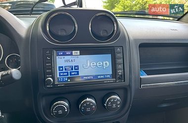 Позашляховик / Кросовер Jeep Compass 2011 в Запоріжжі