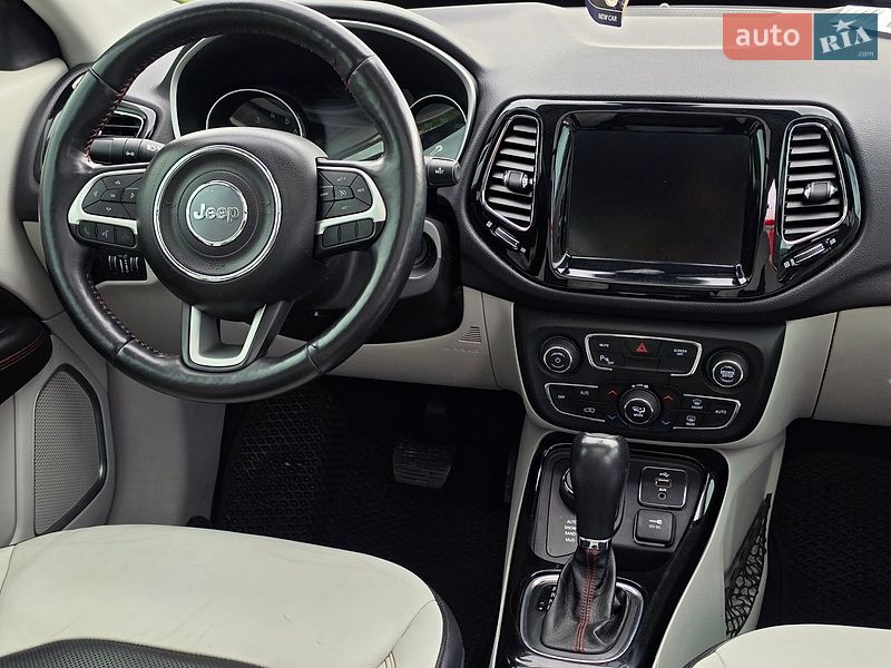 Позашляховик / Кросовер Jeep Compass 2017 в Тернополі