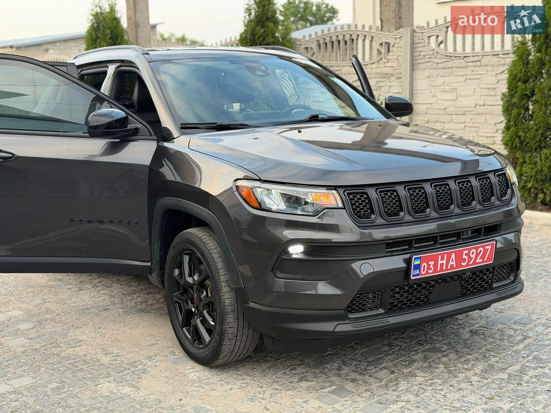 2023 Jeep Compass - фото 1