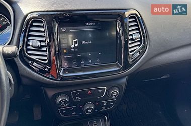Внедорожник / Кроссовер Jeep Compass 2017 в Сумах