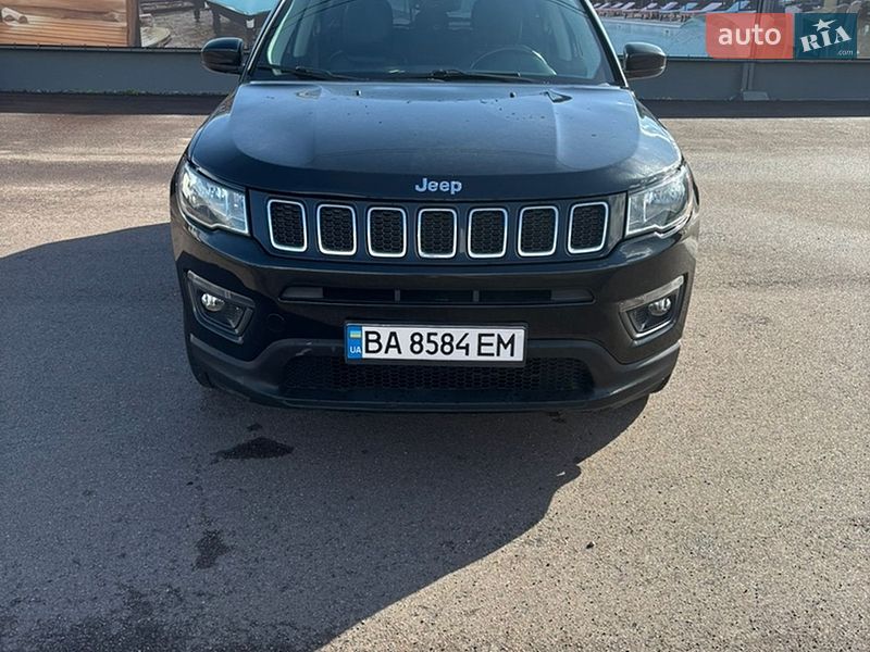 Внедорожник / Кроссовер Jeep Compass 2017 в Киеве фото Внедорожник / Кроссовер Jeep Compass 2017 в Киеве