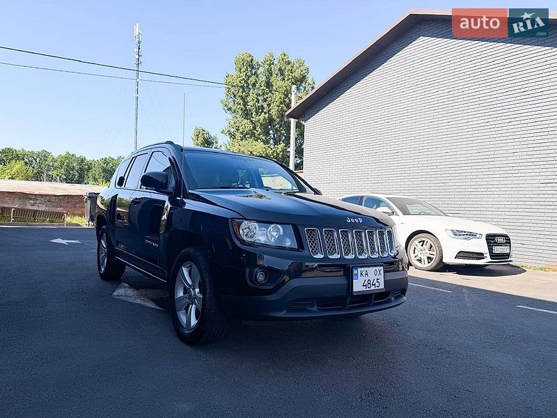 Позашляховик / Кросовер Jeep Compass 2015 в Києві